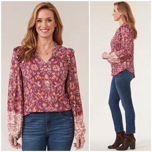 NEW Democracy Blouson Sleeve Ruffle Shoulder V-Neck Print Knit Top Size M